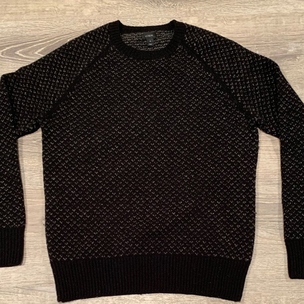 J. Crew crewneck sweater small back and gray